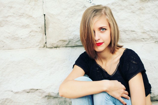 洗后短发内扣怎么打理